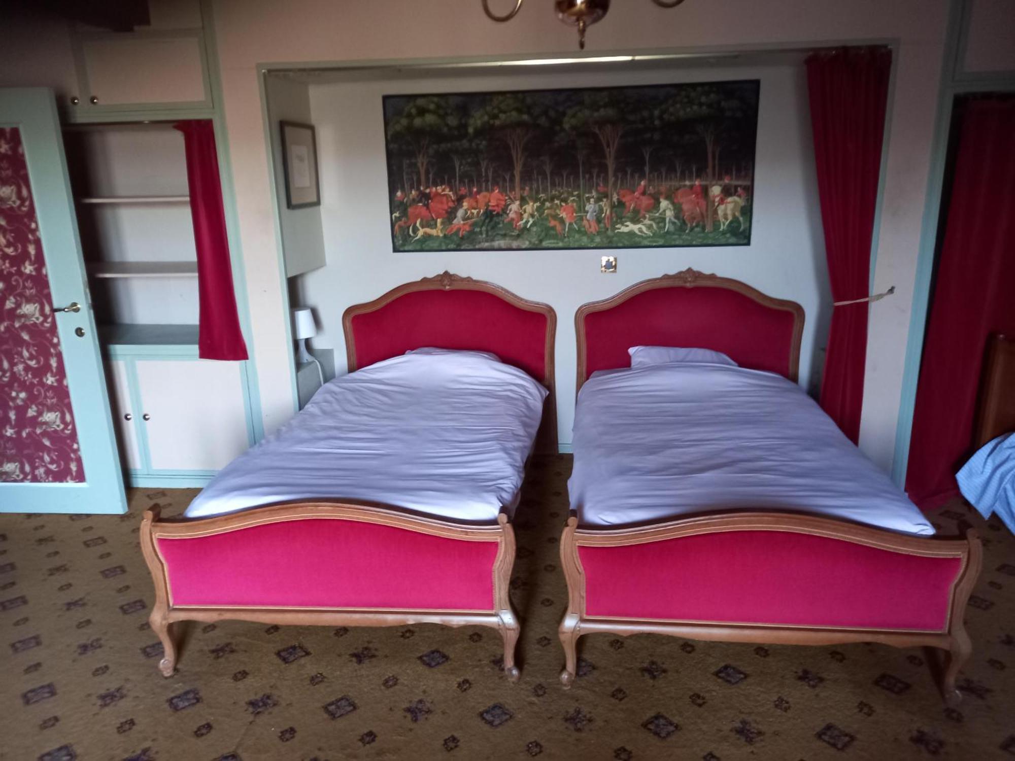 Tromcourt Hotel Кувин Екстериор снимка